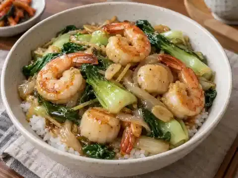 청경채 새우관자 덮밥