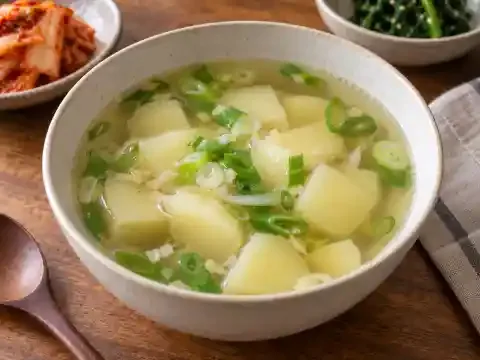 맑은 감자국
